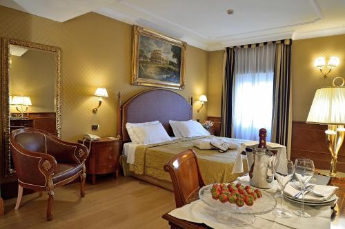 Suite del hotel HOMS. Foto 15