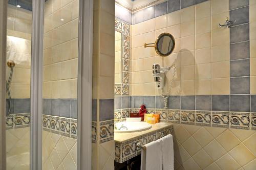 Suite del hotel HOMS. Foto 16