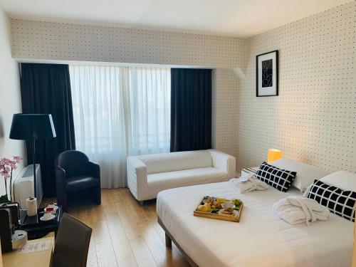 Habitación Doble Superior con vistas a la ciudad del hotel Hotel Blaise & Francis. Foto 6
