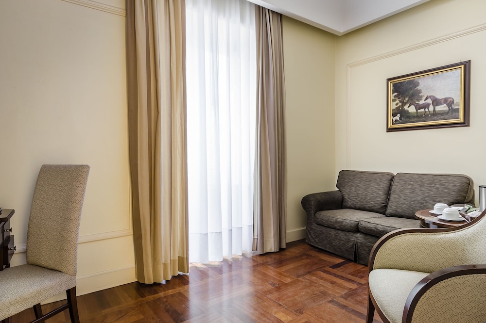 Suite junior del hotel Eurostars Centrale Palace