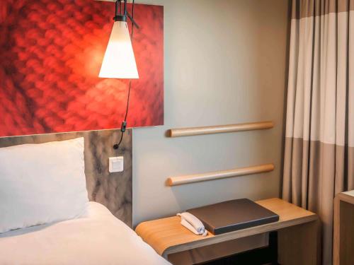 Habitación Doble del hotel Ibis Amsterdam City West. Foto 4