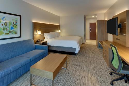 Suite adaptada para personas con discapacidad auditiva - Cama extragrande - No fumadores del hotel Holiday Inn Express and Suites Saugerties - Hudson Valley, an IHG. Foto 4