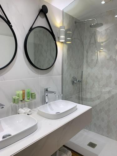Premier Junior Suite with Sea View del hotel Vidamar Resort Madeira. Foto 2