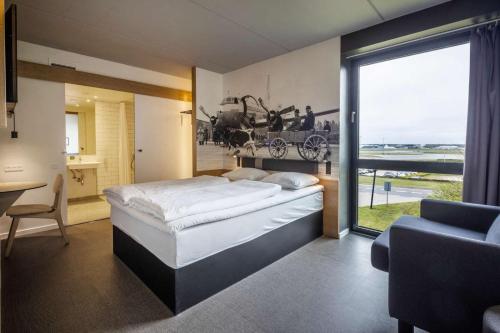 Habitación Estándar adaptada para personas de movilidad reducida del hotel Billund Airport Hotel. Foto 1