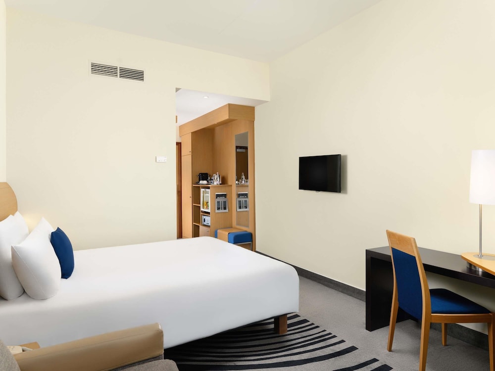 Habitación ejecutiva, 1 cama doble del hotel Novotel Budapest Danube. Foto 3