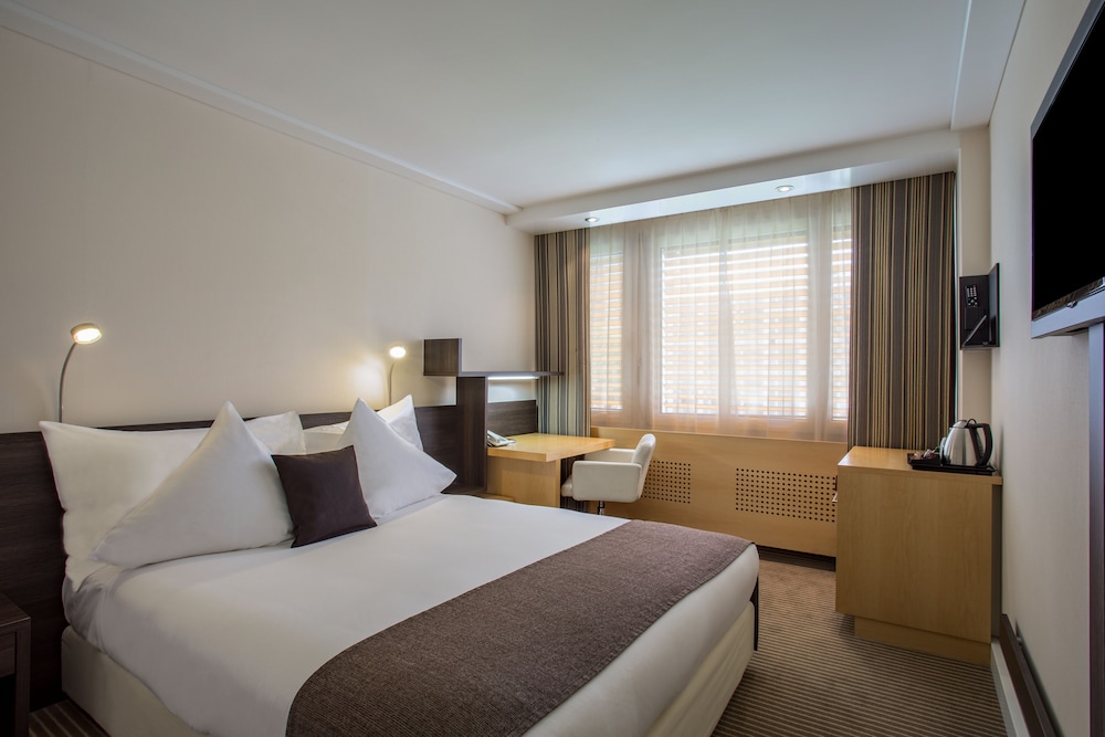 Habitación estándar, 1 cama de matrimonio del hotel Crowne Plaza Zürich, An Ihg. Foto 1