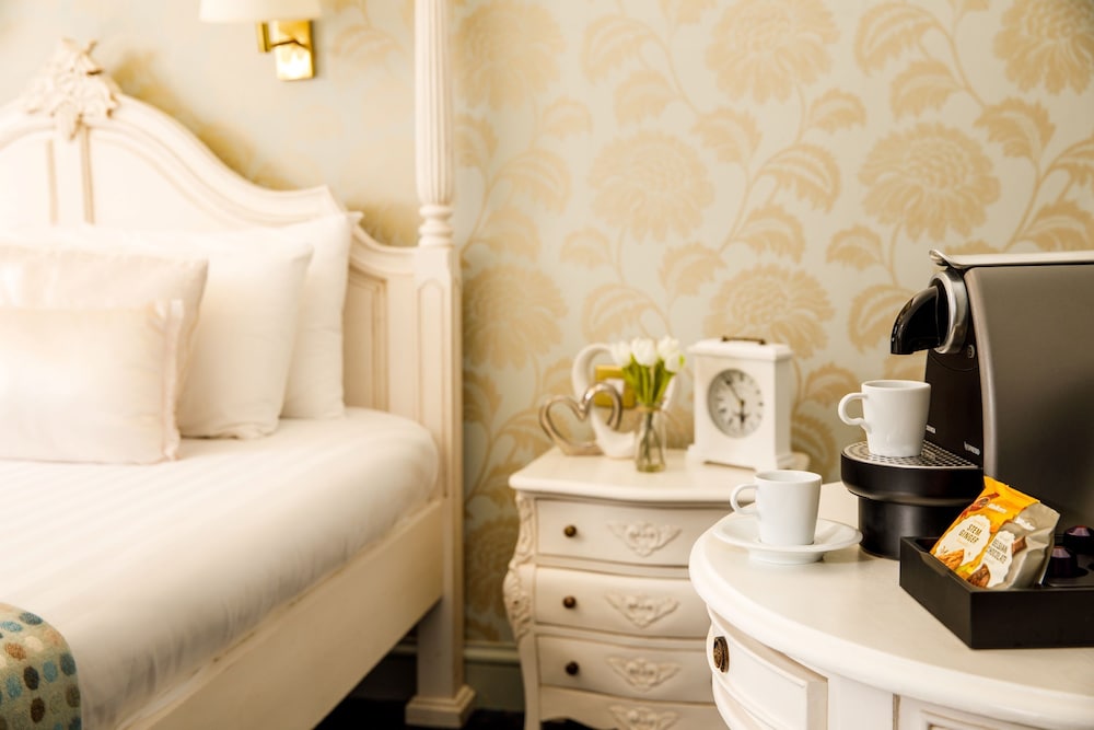 Habitación Privilege con 1 cama doble del hotel Mercure Bristol North The Grange. Foto 2