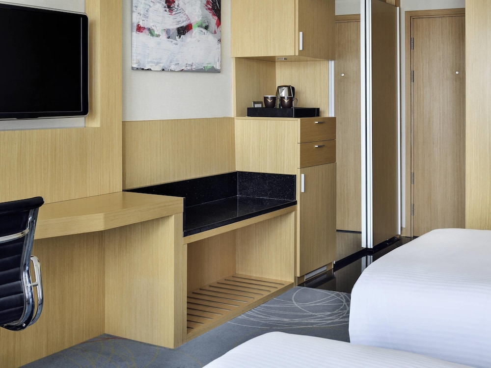 Superior Twin del hotel Mövenpick Amman. Foto 3