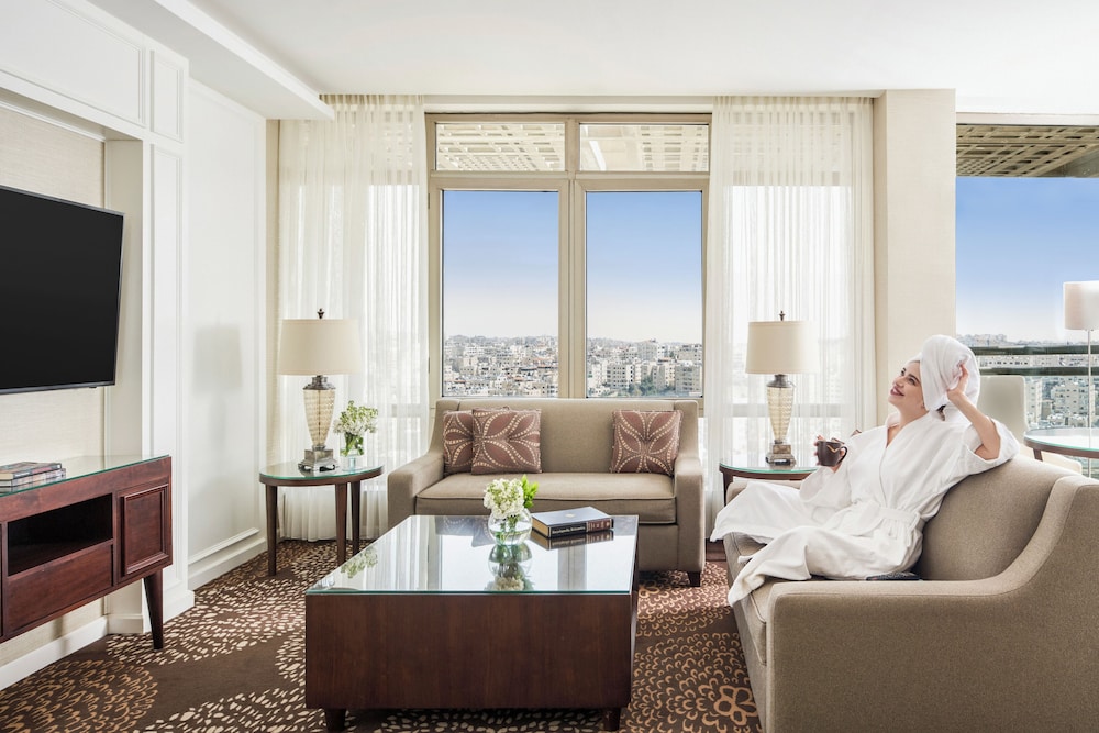 Suite King del hotel Mövenpick Amman. Foto 5