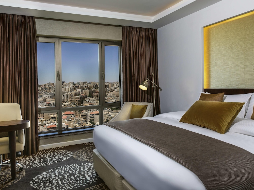 Suite Ejecutiva del hotel Mövenpick Amman