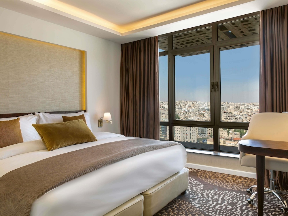 Suite Ejecutiva del hotel Mövenpick Amman. Foto 5