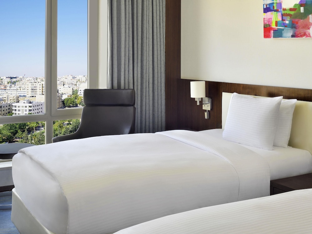 Ejecutiva King del hotel Mövenpick Amman. Foto 3