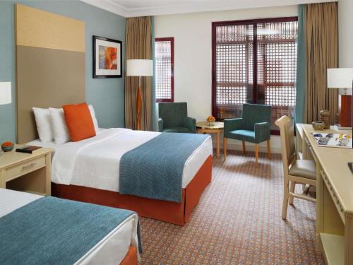 Habitación Doble Clásica - 2 camas del hotel Movenpick Resort Petra. Foto 5