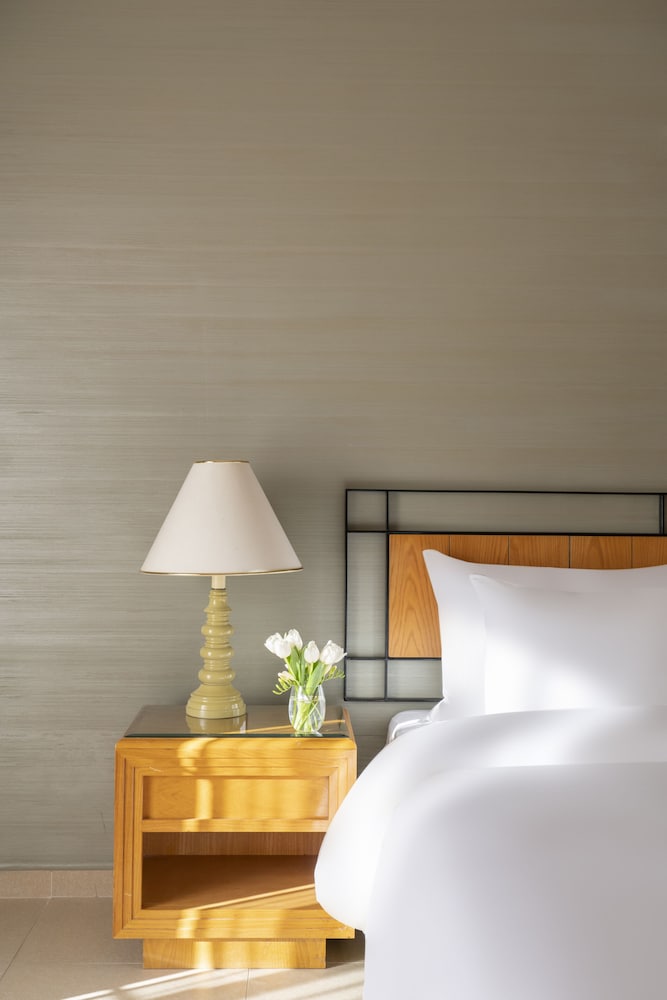 Habitación clásica con 2 camas individuales del hotel Grand Mercure Petra. Foto 1