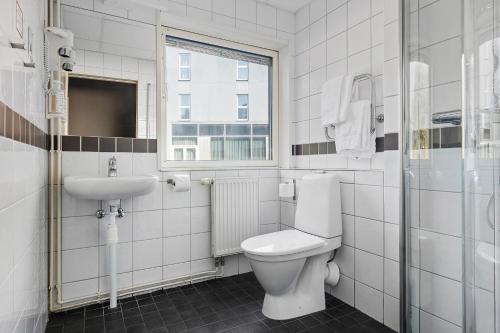 Habitación Doble Económica del hotel Aiden By Best Western Stockholm Arlanda Airport. Foto 3