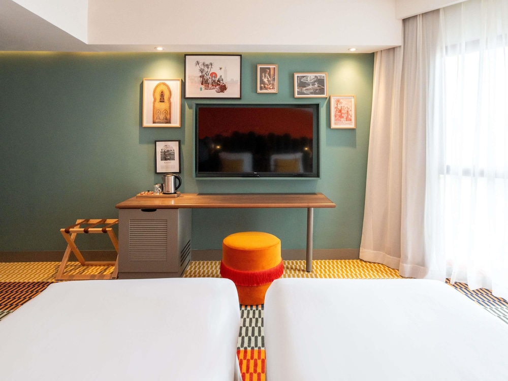 Habitación superior, 2 camas individuales del hotel Mercure Rabat Sheherazade. Foto 4