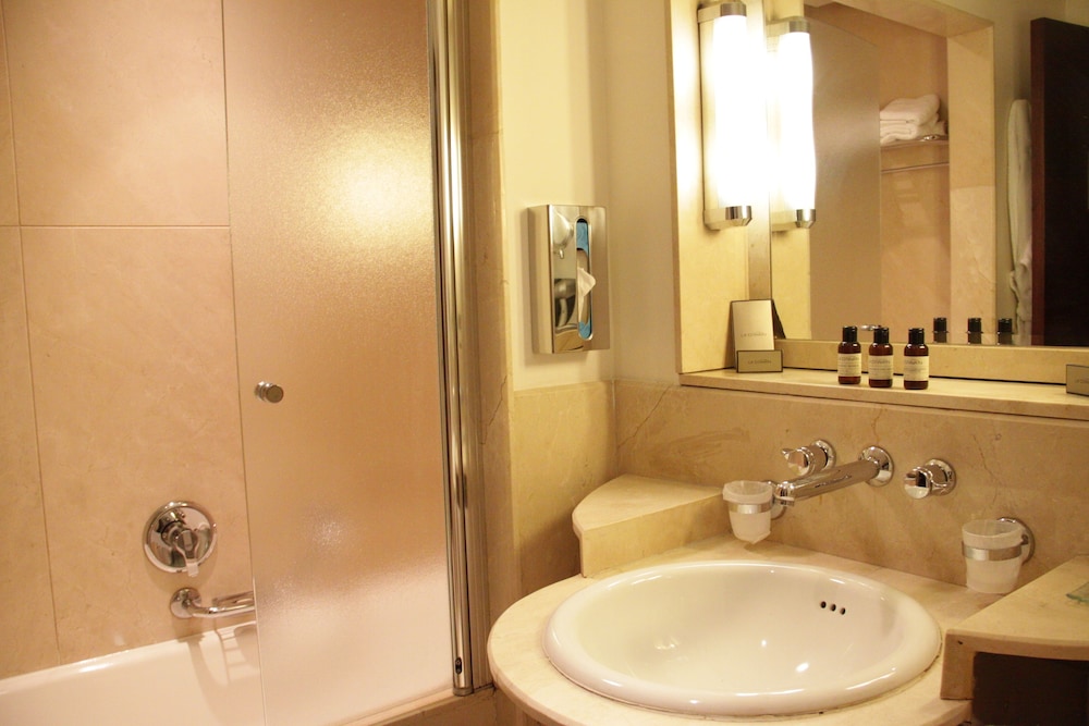 Habitación Deluxe doble, 1 cama doble del hotel Le Diwan Rabat-mgallery. Foto 16