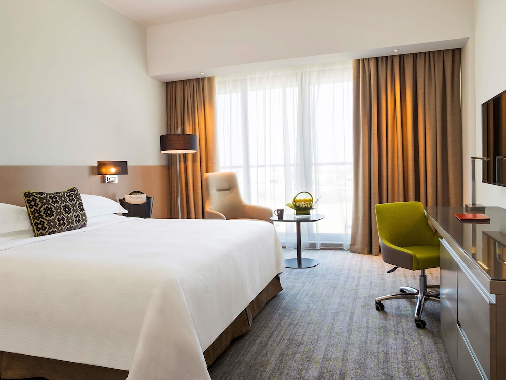 Habitación Superior King con 1 Cama King Size del hotel Novotel Muscat Airport