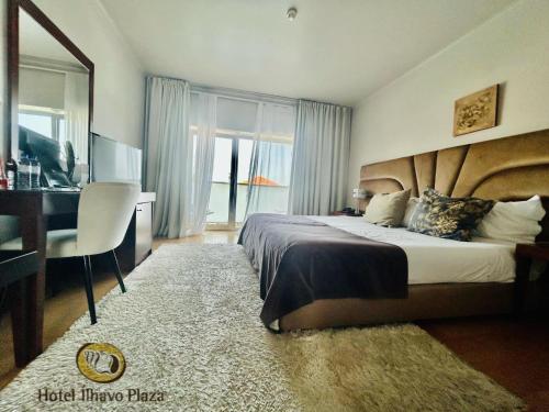 Habitación Doble Superior con Balcón del hotel Ílhavo Plaza. Foto 2