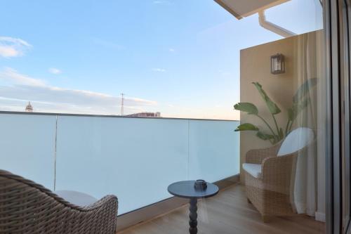 Habitación Doble Deluxe con bañera de hidromasaje del hotel Ílhavo Plaza. Foto 9