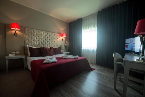 Habitación Doble con bañera de hidromasaje del hotel Ílhavo Plaza. Foto 1