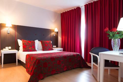 Habitación Doble con bañera de hidromasaje del hotel Ílhavo Plaza. Foto 2