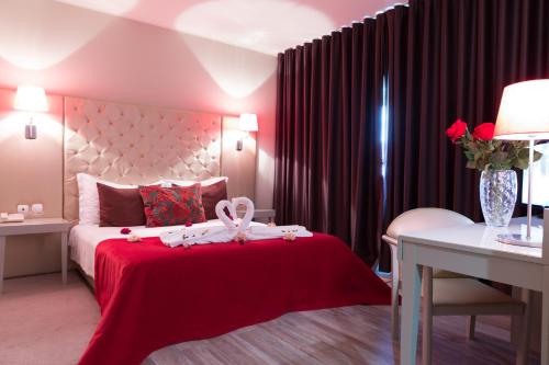 Habitación Doble con bañera de hidromasaje del hotel Ílhavo Plaza. Foto 13