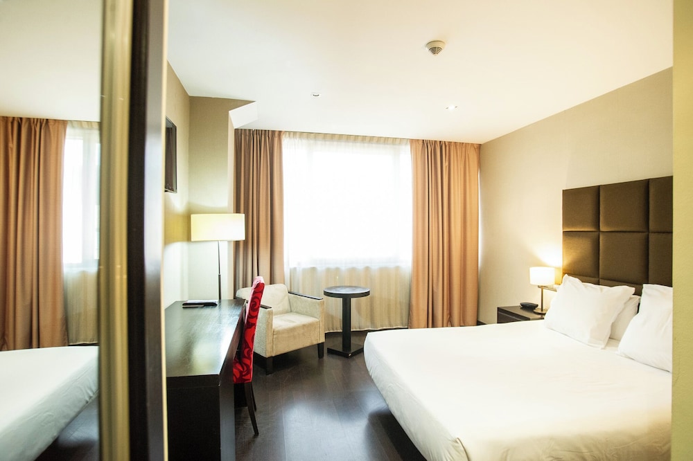 Habitación doble (Queen Bed) del hotel Azz Asturias Langrehotel and Spa
