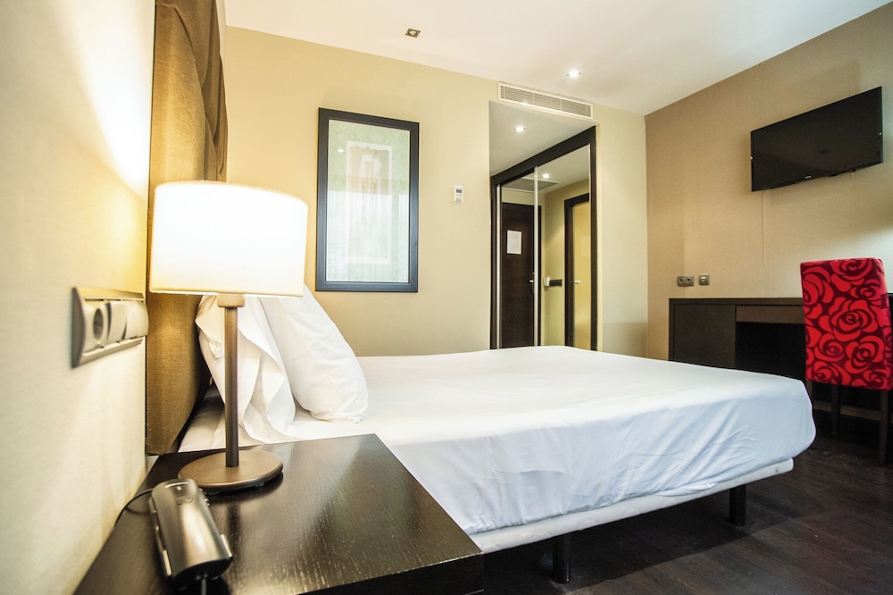 Habitación doble (Queen Bed) del hotel Azz Asturias Langrehotel and Spa. Foto 2