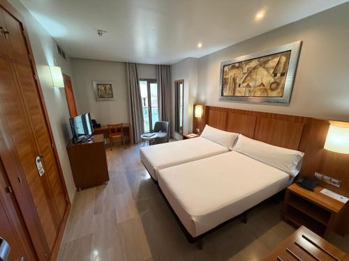 Habitación Doble del hotel Leflet Valme. Foto 1