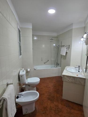 Habitación Doble - 1 o 2 camas del hotel Monopol. Foto 3