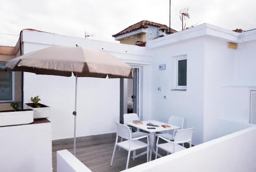 Suite Junior con terraza del hotel Monopol. Foto 4