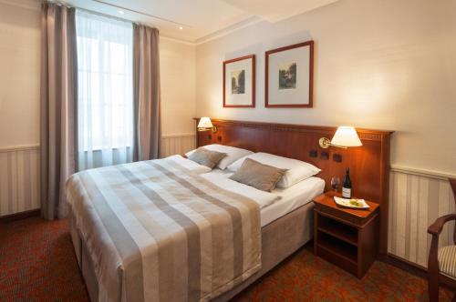 Habitación Doble con vistas al jardín - 1 o 2 camas del hotel Adria Prague. Foto 10