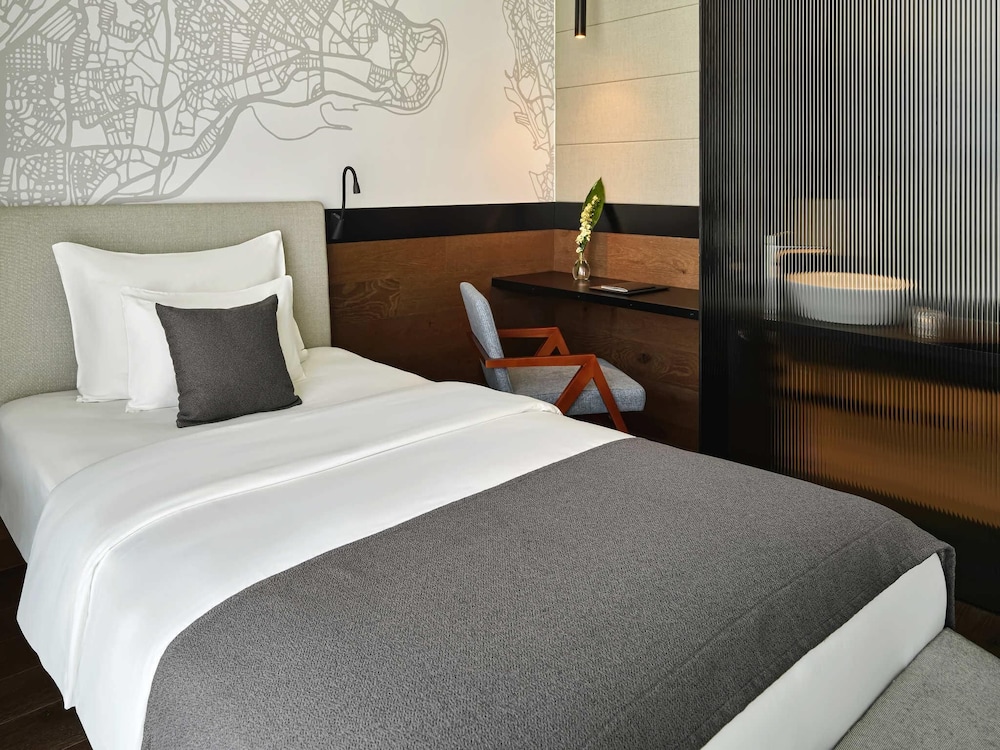 Habitación superior, 1 cama individual del hotel Mövenpick Zagreb. Foto 1