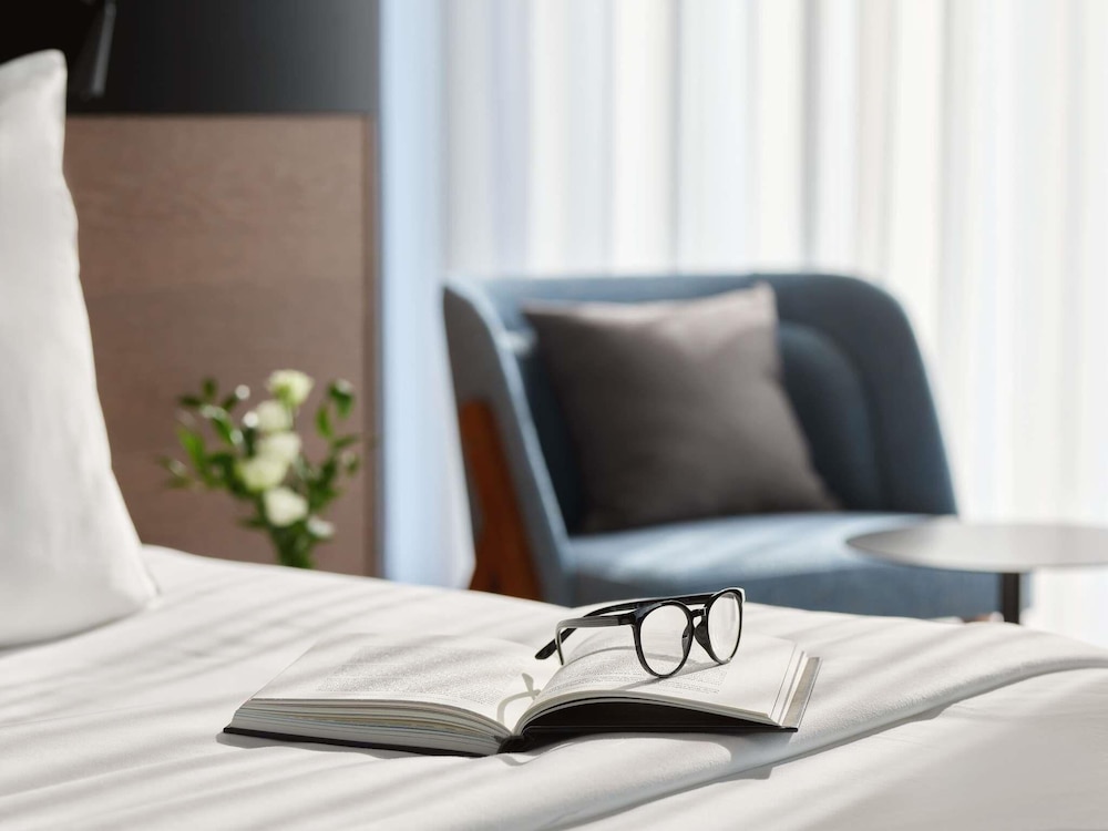 Habitación superior, 1 cama de matrimonio del hotel Mövenpick Zagreb. Foto 4