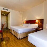 Habitación Triple del hotel Alcala Plaza