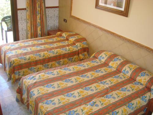Habitación Doble Estándar - 1 o 2 camas del hotel Univers. Foto 2