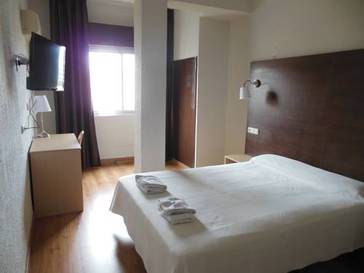 Habitación doble Superior del hotel Embajador. Foto 4