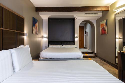 Habitación Cuádruple del hotel Trevi. Foto 6