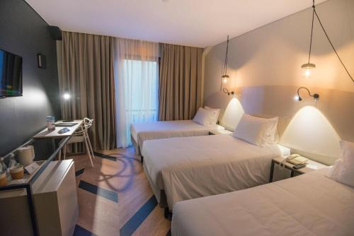 Habitación Triple del hotel Azoris Angra Garden. Foto 3