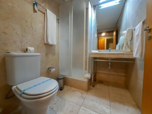 Suite del hotel Azoris Angra Garden. Foto 5