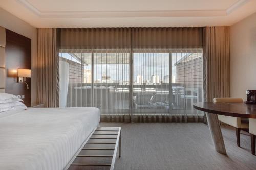 Habitación Doble Superior con bañera de hidromasaje del hotel Bessahotel Boavista. Foto 6