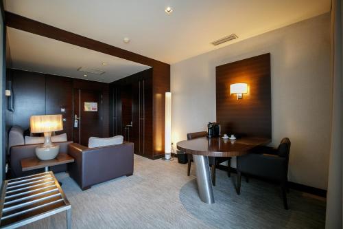 Suite con bañera de hidromasaje del hotel Bessahotel Boavista. Foto 12