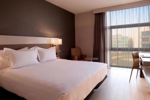 Habitación Estándar - 1 cama extragrande del hotel Ac San Cugat By Marriott. Foto 5