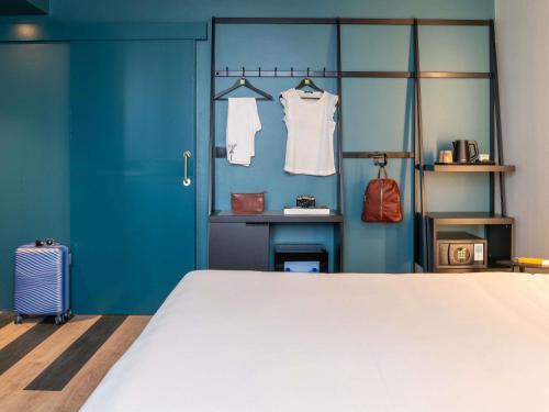 Habitación Doble Estándar del hotel ibis Styles Barcelona Sant Joan Despi