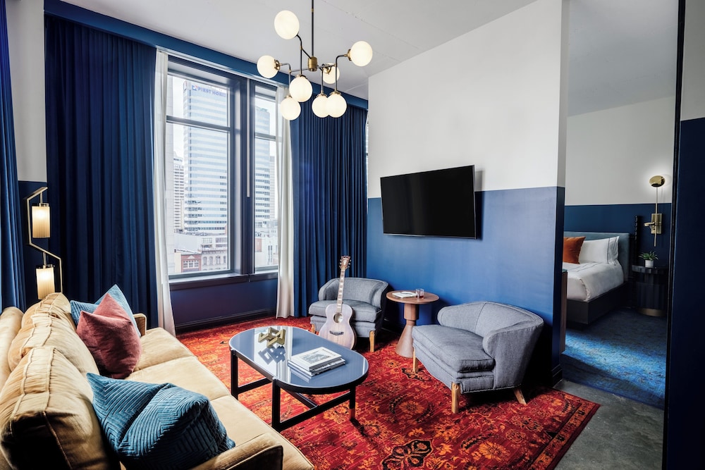 Suite Platinum del hotel Dream Nashville, by Hyatt. Foto 1