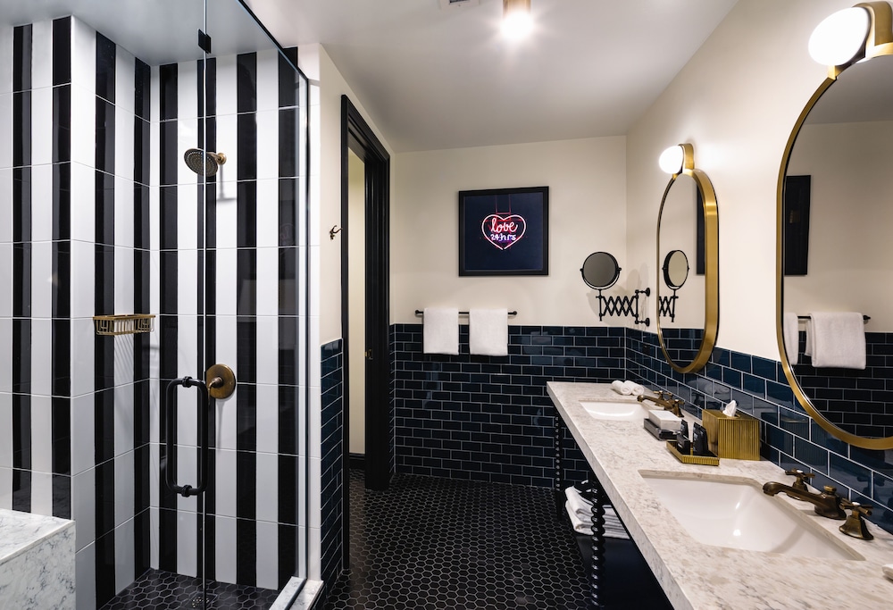 Suite Platinum del hotel Dream Nashville, by Hyatt. Foto 3