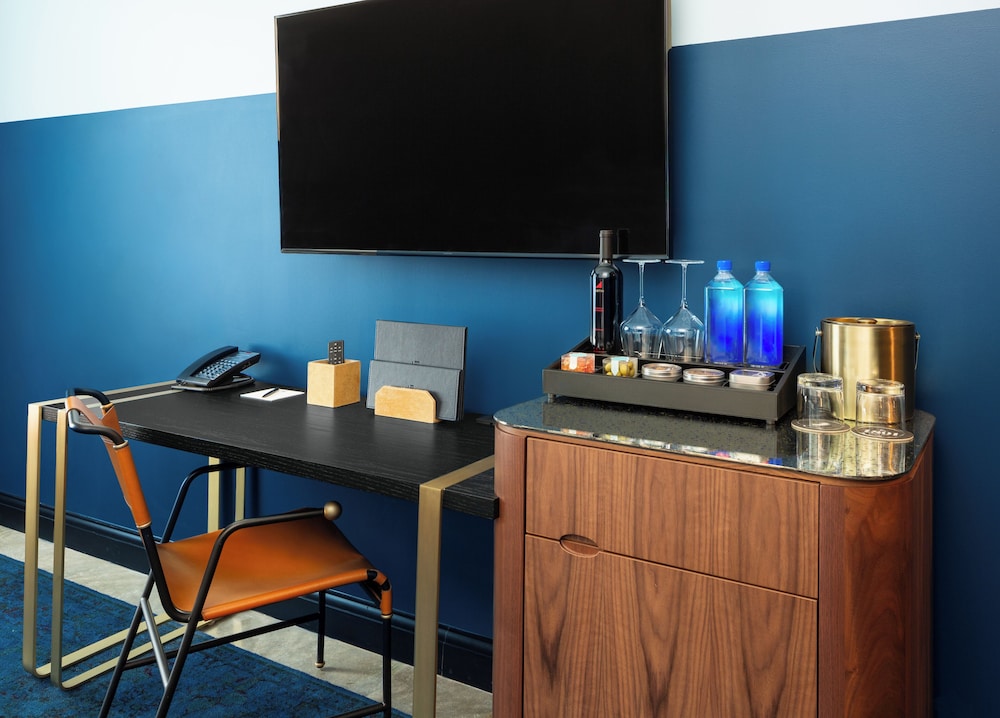 1 Cama King Gold del hotel Dream Nashville, by Hyatt. Foto 3