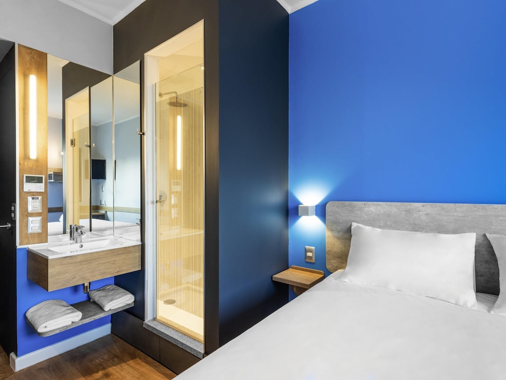 Habitación Estándar con 1 cama doble del hotel Ibis Budget Santiago Providencia. Foto 6