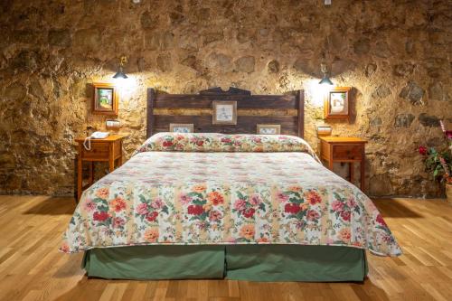 Habitación con cama extragrande. del hotel São João De Deus By Ridan Hotels. Foto 3
